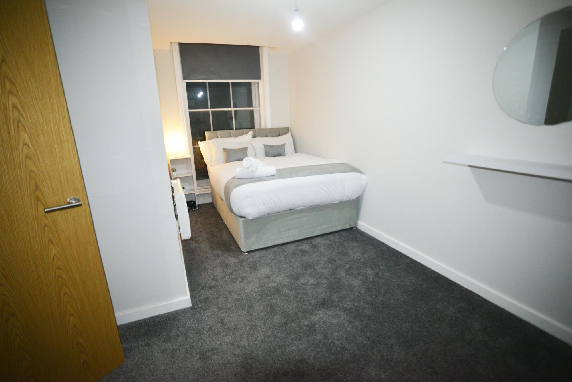 Urban Oasis By Lvp Apartments - 1-Bed City Escape With Sofa Bed - Perfect For Business & Leisure Liverpool Exterior photo